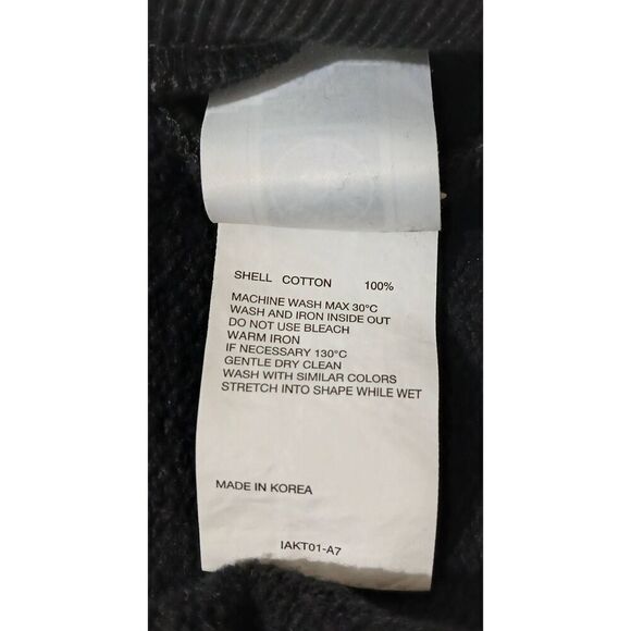 Black Cherry Embroidered Women's Sweater - Picture 6 of 6